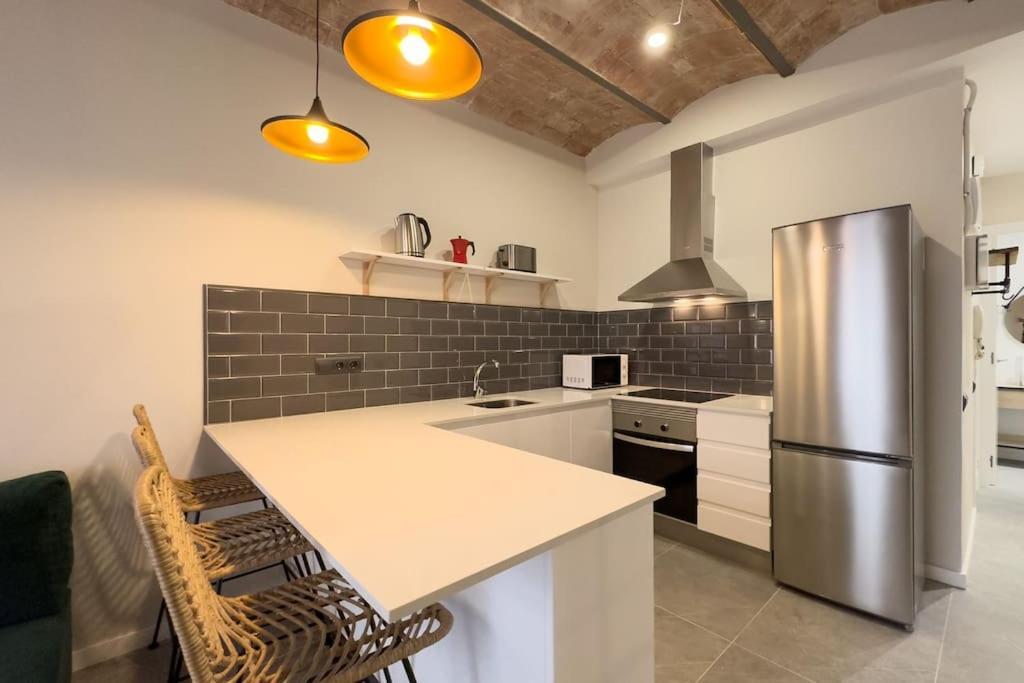 Bebarceloner Sants Apartments - 2 Bedrooms ภายนอก รูปภาพ